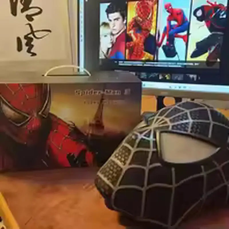 The Amazing Tobey Maguire Spider-Man Mask - Image 3